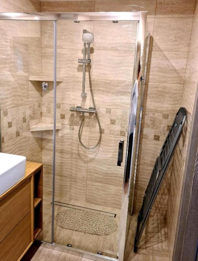 Apartament Rewal Buitenkant foto
